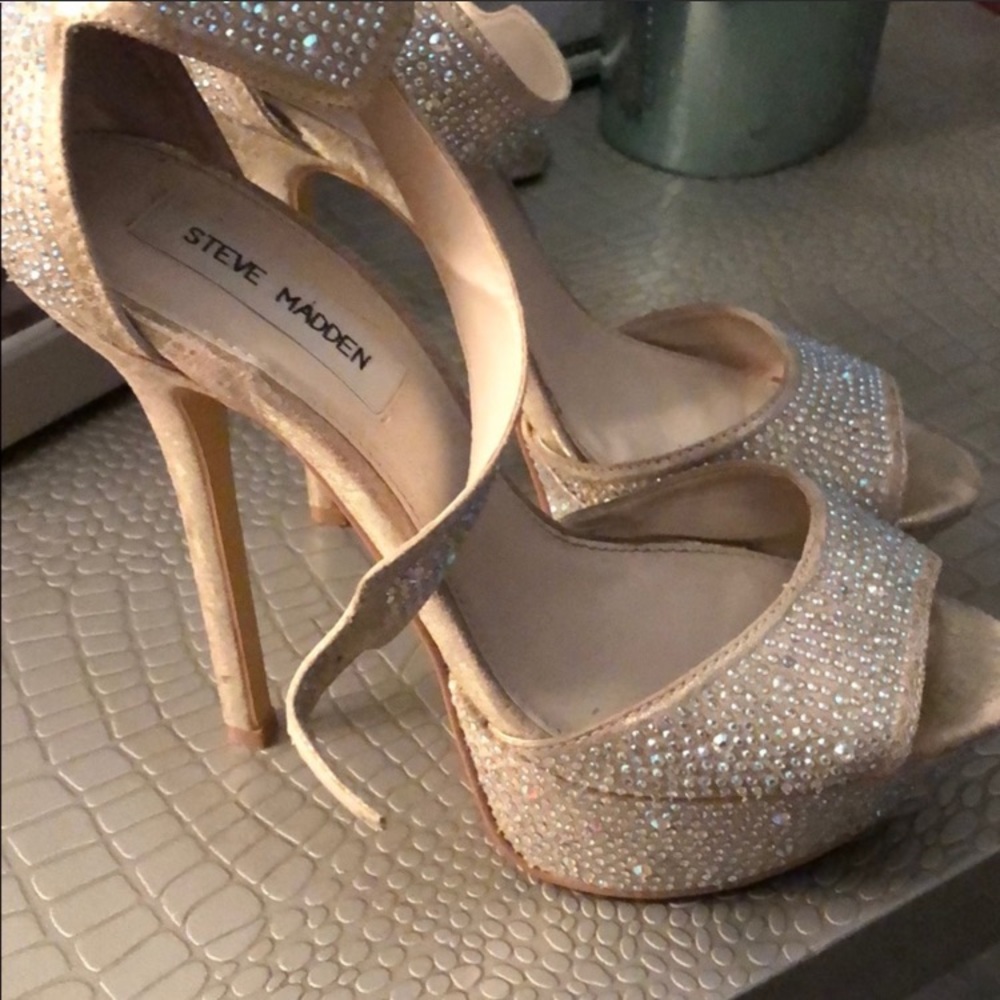 Steve Madden Carrie Platform Rhinestone Crystal - Fits like Size 7 - Picture 4 of 6